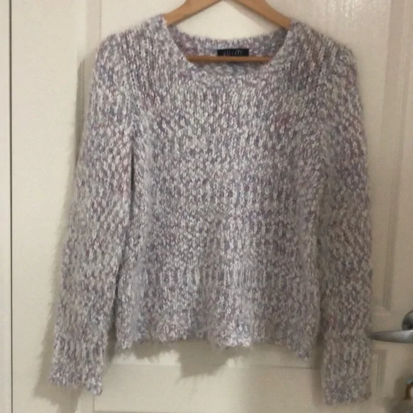 (👚3 for $20) Shaggy knitted comfy jumper (fit a Small) - Picture 2 of 4